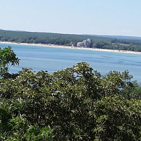 Kostovi Къща за гости