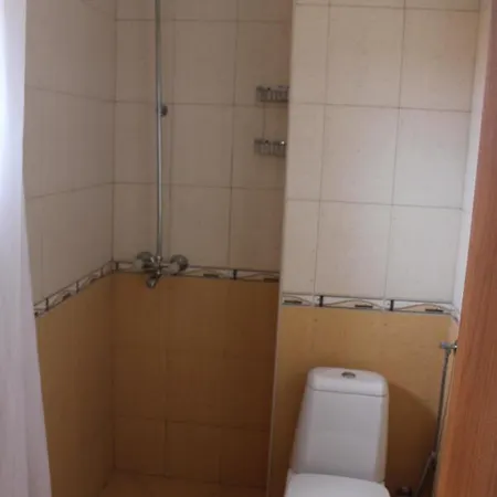 Casa de hóspedes Kostovi 3*