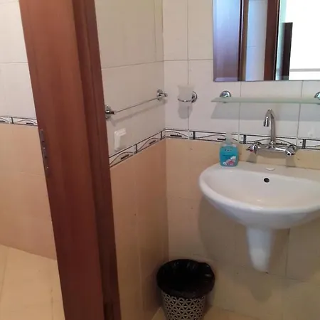 Къща за гости Kostovi Приморско