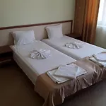 Kostovi 3*
