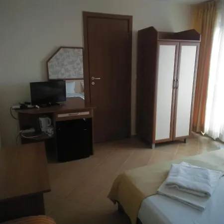 Guest house Kostovi *