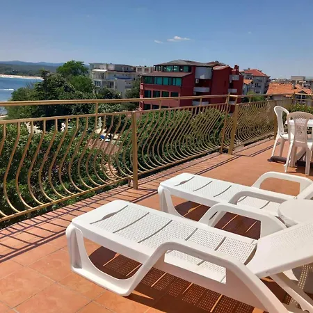 Kostovi Guest house *