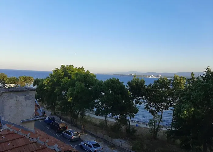 Kostovi 프리모르스코