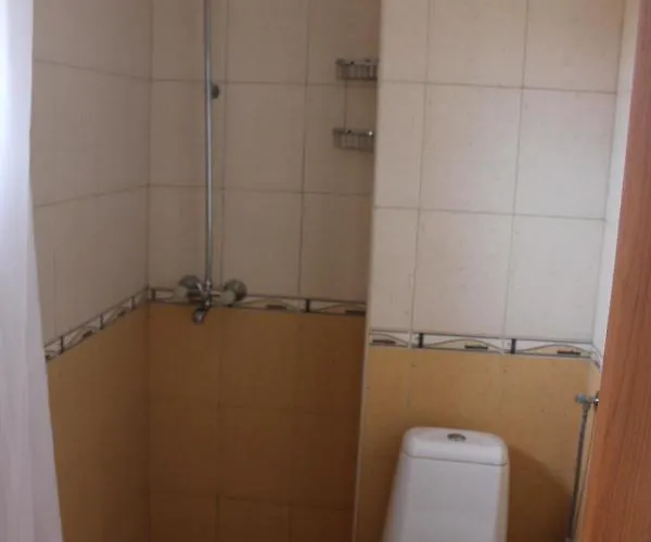 게스트하우스 Kostovi 3*