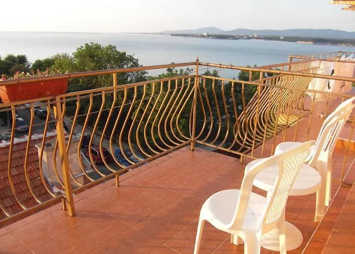 Kostovi 3* 프리모르스코