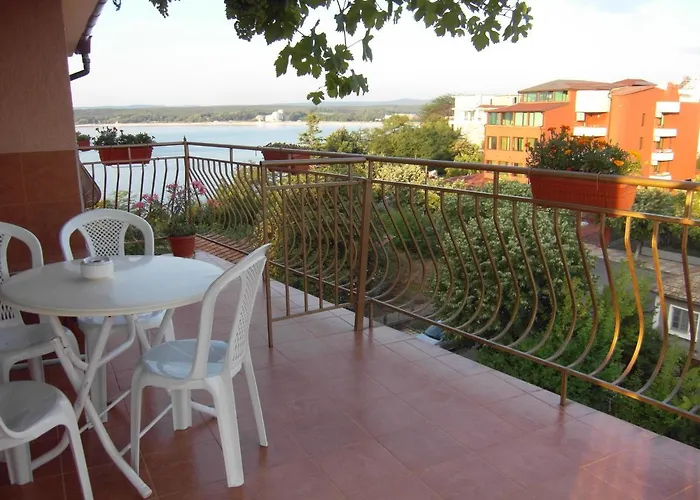 게스트하우스 Kostovi 프리모르스코